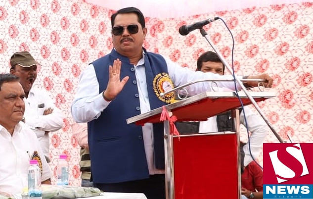 दि.23 जानेवारी ला व्याहाड खुर्द येथे 'सबका मालिक एक है' या महानाट्याचे आयोजन दि.23 जानेवारी ला व्याहाड खुर्द येथे 'सबका मालिक एक है' या महानाट्याचे आयोजन