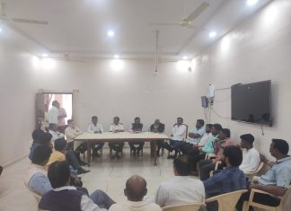भाजपा ब्रम्हपुरी विधानसभा क्षेत्राची नमो चषकासंबंधीत खासदार अशोक नेते यांच्या नेतृत्व मार्गदर्शनात व माजी आमदार तथा विधानसभा प्रमुख प्रा.अतुलभाऊ देशकर यांच्या उपस्थितीत नियोजन बैठक संपन्न