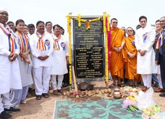 तथागतांच्या धम्मातील माणुसकी व प्रेमभावाची शिकवण ही जगाला शांतीची दिशा देणारी – विरोधी पक्षनेते विजय वडेट्टीवार
