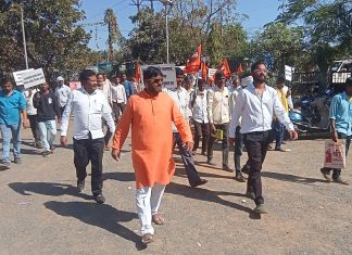 महाराष्ट्र नवनिर्माण शेतकरी सेने तर्फे सावली तहसील कार्यालयावर मोर्चा