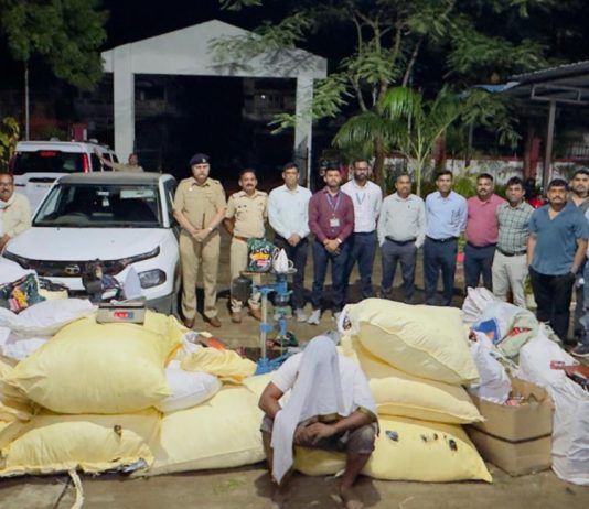 प्रतिबंधीत तंबाखू निर्मिती कारखान्यावर पोलिसांचा छापा; ११.३१ लाखांचा मुद्देमाल जप्त;आरोपी अटकेत